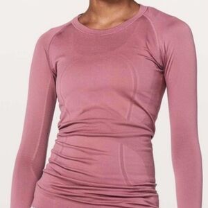Lululemon Long Sleeve Shirt Womens 8 pink Logo Crush D Distance Sweat Life Gym